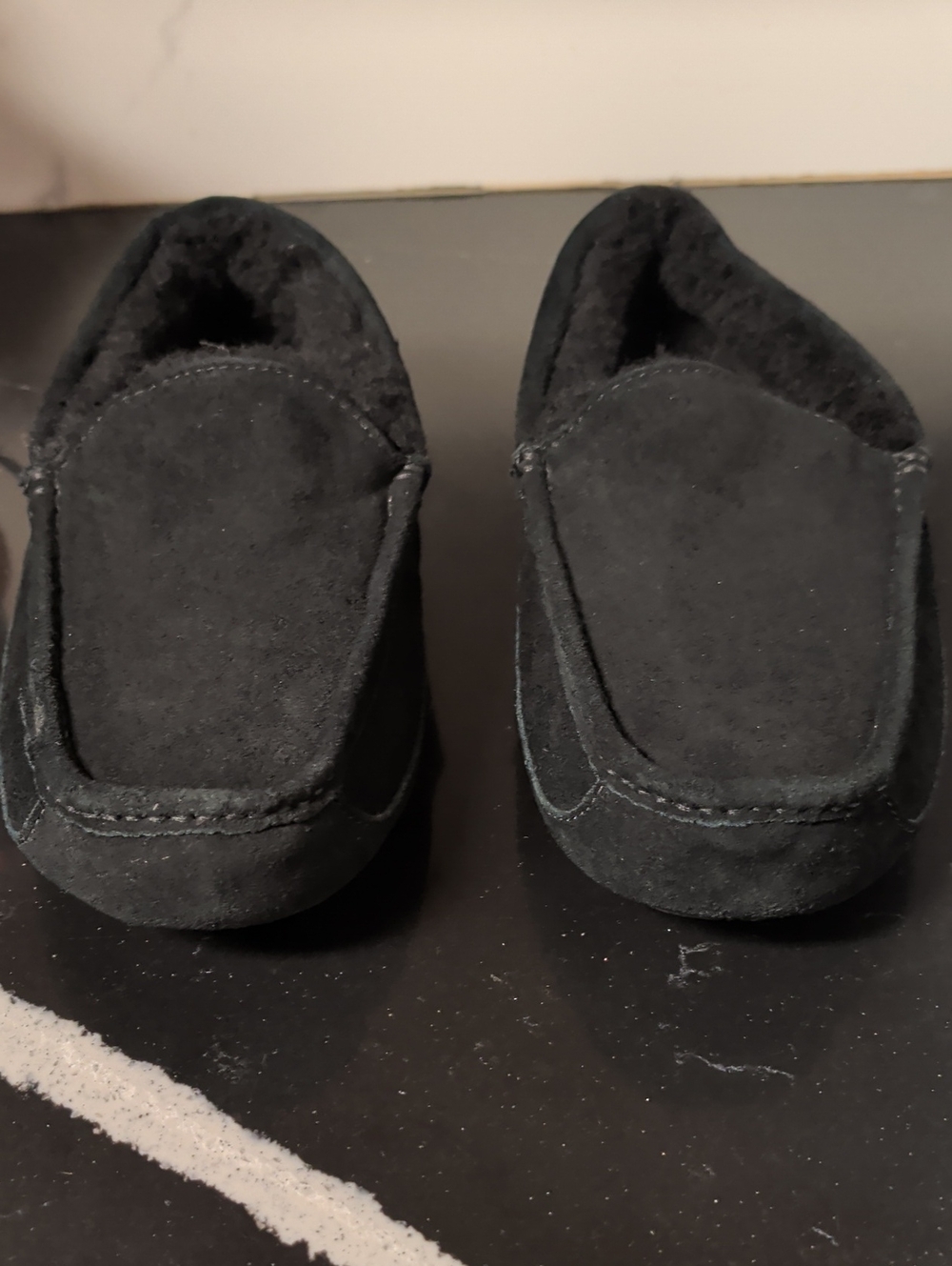 UGG®Men's Ascot Suede Slip-On Moccasin Loafers Size 11 Used Excellent - Picture 4 of 10
